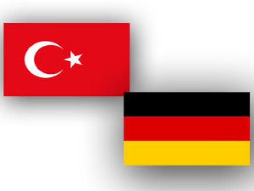 صدها مقام ترکیه به‌دنبال پناهندگی در آلمان