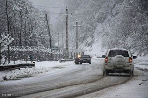 ترفندهایی مهم برای رانندگی در جاده های یخ زده