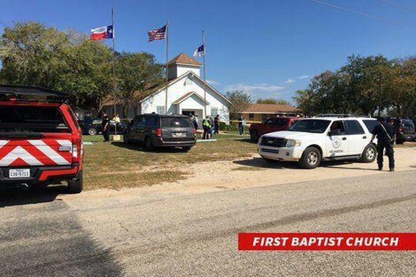 ۲۷ کشته و ۲۴ زخمی در حمله مسلحانه به یک کلیسا در جنوب تگزاس