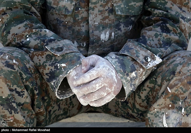 کلید حل مشکلات کشور در دست "بسیج مردمی" است