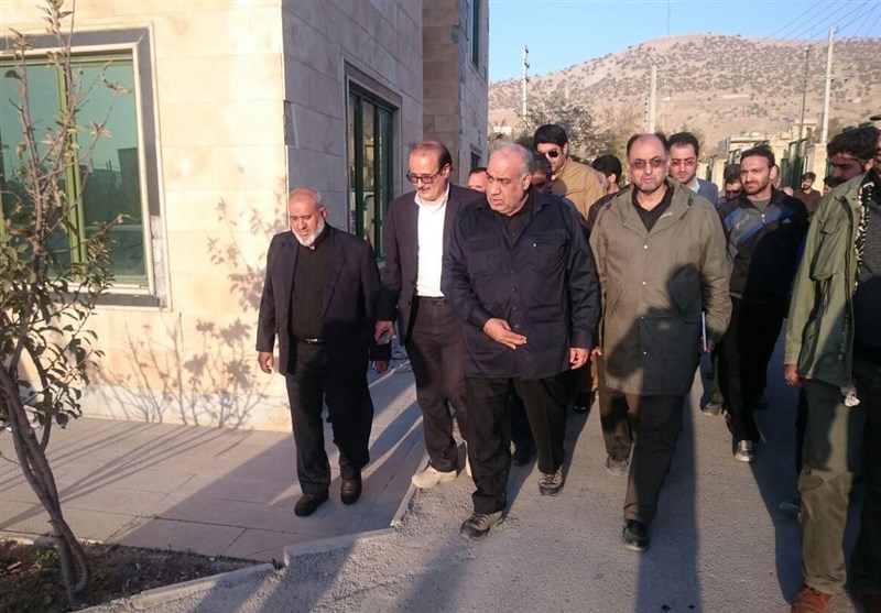 وضعیت آسیب‌دیدگان مناطق زلزله‌زده ثلاث باباجانی پیگیری می‌شود