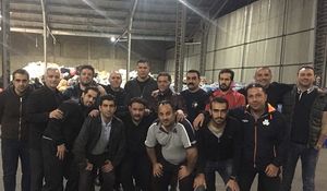دایی: کاری با سیاست ندارم و نوکر مردم هستم
