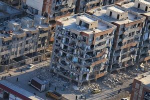 مسکن مهر مناطق زلزله زده کاملا پا برجاست