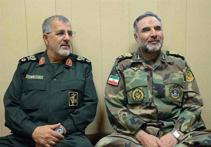 دیدار صمیمی فرماندهان نیروی زمینی ارتش و سپاه در کرمانشاه