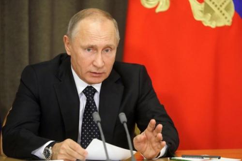 پوتین از ثبات تقاضا برای محصولات نظامی روسیه خبر داد 