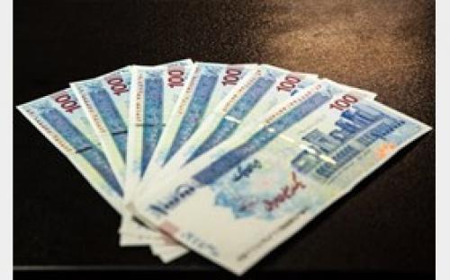 حقوق تا 2 میلیون تومان کارکنان در سال ۹۷ معاف از مالیات است 