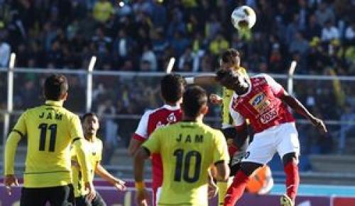 زمان بازی معوقه پرسپولیس و نفت آبادان اعلام شد