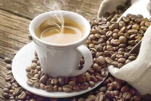 کاهش ریسک بیماری‌های کبدی با نوشیدن قهوه