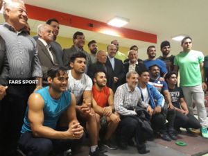 ایران در یک قدمی قهرمانی وزنه‌برداری جهان