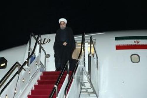 بازدید روحانی از مناطق زلزله‌زده کرمان 