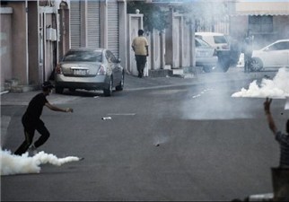بسته شدن بخش هایی از فرودگاه منامه در جریان تظاهرات گسترده روز گذشته بحرین