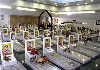 حاج‌رضوان؛ شهیدی که با فرماندهی در دو جنگ صهیونیست‌ها را به زانو درآورد