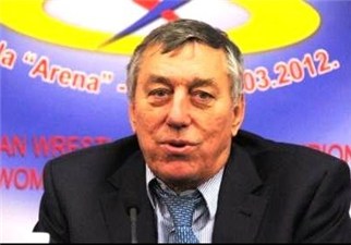 مارتینتی استعفا کرد