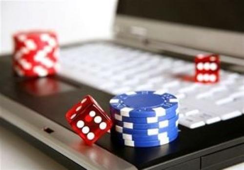 جولان آزادانه "قمارخانه‌های آنلاین"