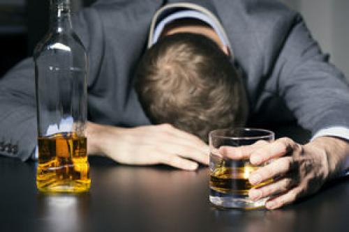 مرگ 88 هزار آمریکایی بدلیل مصرف الکل