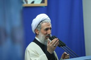 برخی «نه گفتن» به بیگانه را نابودی می‌دانند/ هشدار نسبت به نفوذی‌ها در پوشش دوست و مشاور ارشد یک مسئول