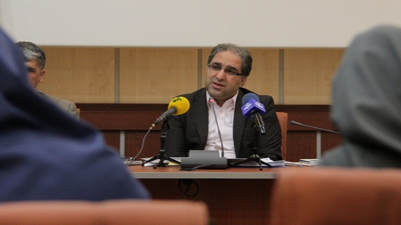 امیر مسعود شهرام‌نیا، از موسسه نمایشگاه‌های فرهنگی ایران رفتنی شد