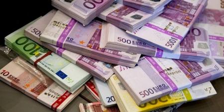 یورو مسافرتی ۱۱ هزار و ۹۰۰ تومان