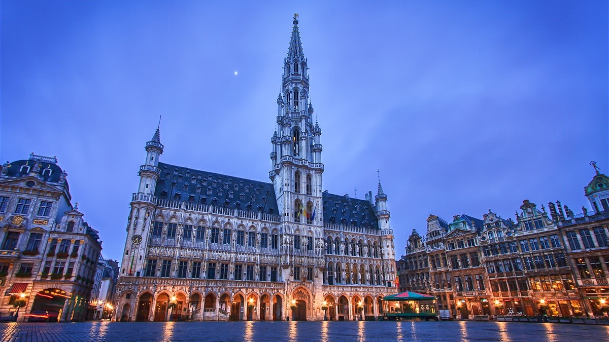 دیدنی ترین جاذبه‌ها و مکان‌های گردشگری پایتخت بلژیک+عکس