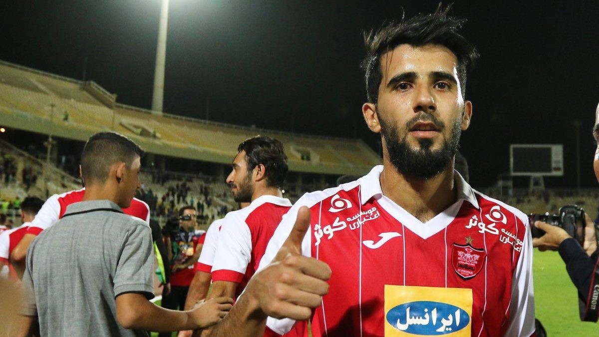 رسن به عنوان ستاره تیم فوتبال عراق شناخته شد
