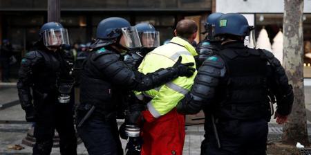 درگیری میان پلیس فرانسه و معترضان