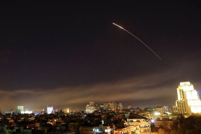 عملکرد موفق پدافند هوایی سوریه در برابر ارژیم صهیونیستی