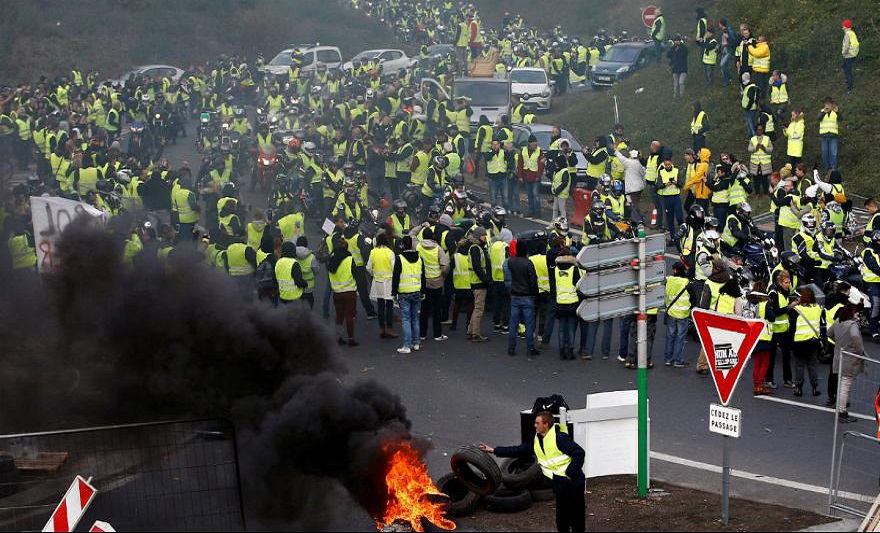 شنبه‌های اعتراضی در فرانسه به عدد یازده رسید