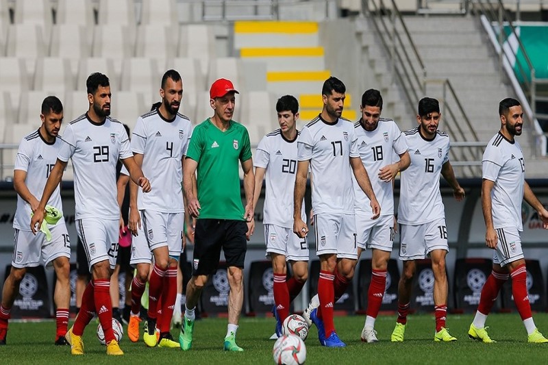 پیش بینی هنرمندان درباره نتیجه بازی ایران -ژاپن