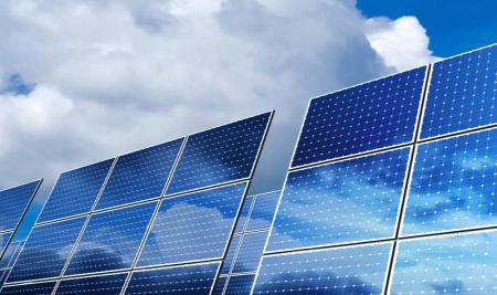 تسهیلات ۴ درصدی برای نصب پنل‌های خورشیدی تخصیص داده می شود