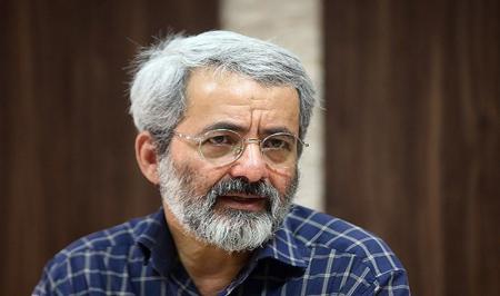 انتقاد عباس سلیمی نمین به اثر «انتقاد از خود»