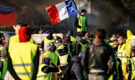 درخواست‌ تحقیق درباره رفتار خشن پلیس فرانسه با معترضان