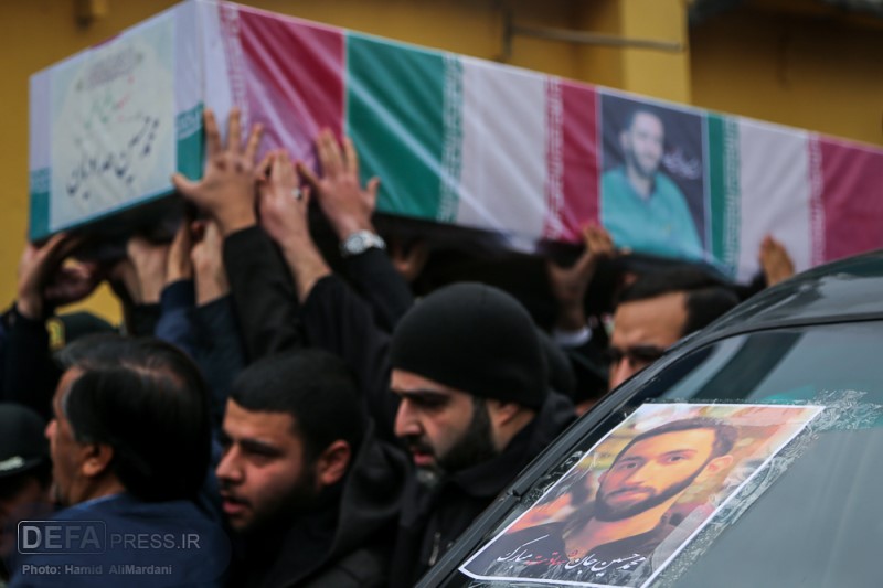 سالگرد بسیجی مدافع امنیت شهید محمدحسین حدادیان برگزار میشود