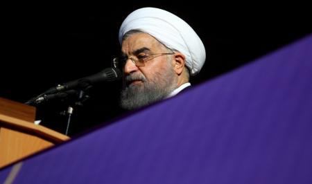  روحانی: وجود ثبات در مقررات و برنامه‌ریزی‌های اقتصادی به مردم امید می‌دهد(سال95)