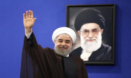 تنها راه نجات روحانی برای جلوگیری از فروپاشی دولت تدبیر و امید