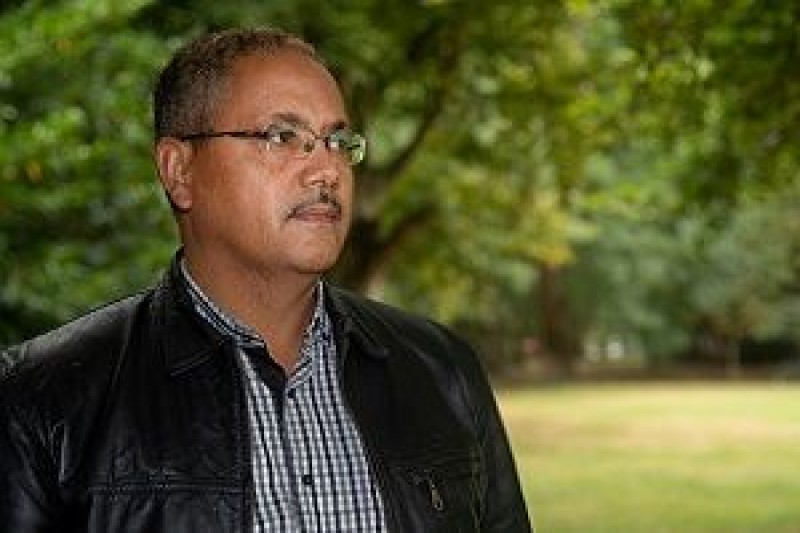 محل قراردادن قرآن عامل نجات یک نمازگزار در حادثه تروریستی نیوزیلند