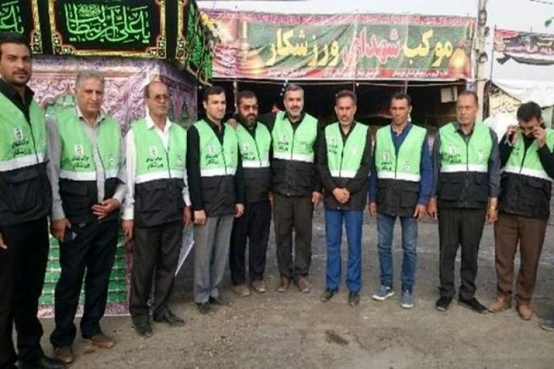 کمک ورزشکاران به سیل زدگان