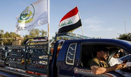 توییت نما//رژه نیروهای عراقی با خودروی نظامی در خوزستان+فیلم