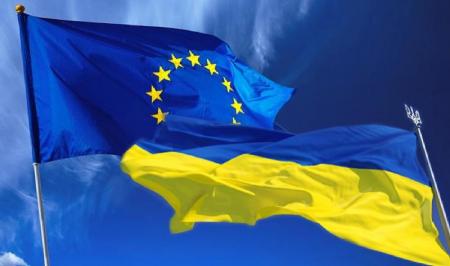 تقدیر اتحادیه اروپا از پایبندی اوکراین به دموکراسی