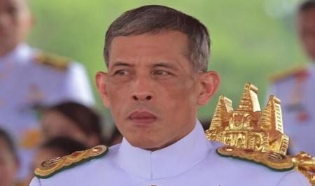 رونمایی از تاج پادشاه تایلند + فیلم