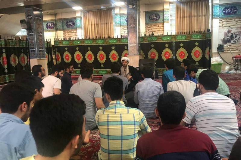 نخبه‌پروری از زیر زمین مسجد تا کسب مدال المپیاد جهانی +عکس و فیلم