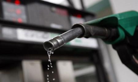اینفوگرافیک| ۱۲ راهکار برای صرفه‌جویی در مصرف بنزین
