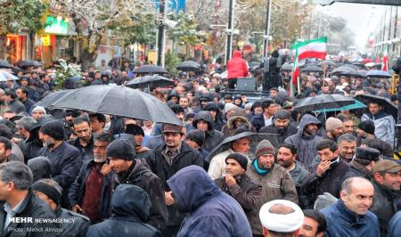 راهپیمایی خودجوش مردم زنجان در محکومیت اقدامات اشرار