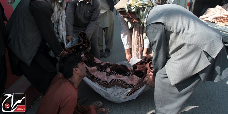 مرگ بیش از ۷۰ کودک در ۱۰ حمله هوایی آمریکا در افغانستان