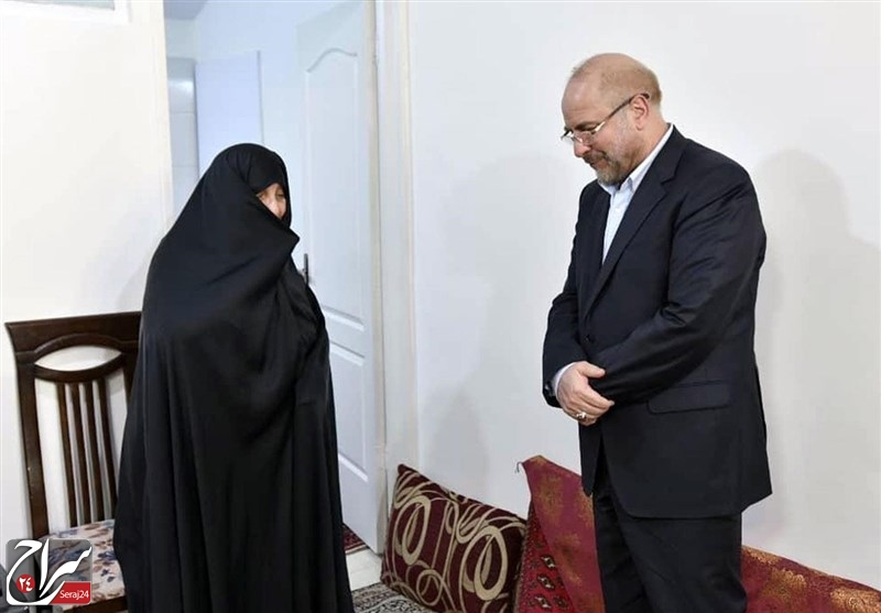 دیدار رییس مجلس با خانواده شهید مدافع حرم "جواد الله کرم"