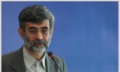 بنی صدر آقازاده بود احمدی‌نژاد آهنگرزاده