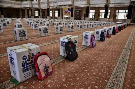 ۱۳ هزار بسته نوشت افزار بین دانش آموز محروم گلستانی توزیع شد