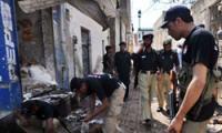 Bomb Blast in Mosque Kills 6 in Peshawar
