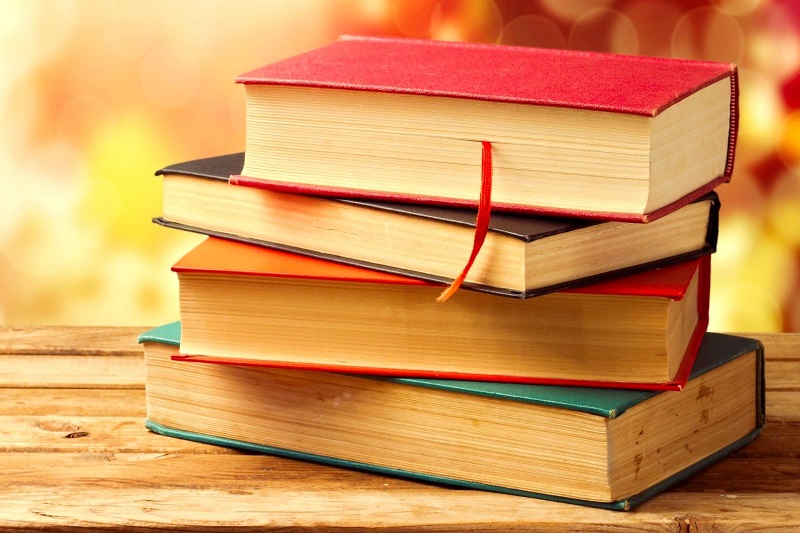 نهادینه کردن فرهنگ کتابخوانی باید از سن کودکی آغاز شود