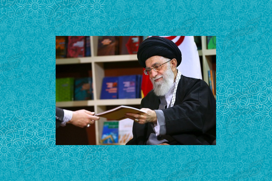 کتابگردی در خاکریز / کدام کتابها مورد توجه رهبر انقلاب قرار گرفتهاند؟