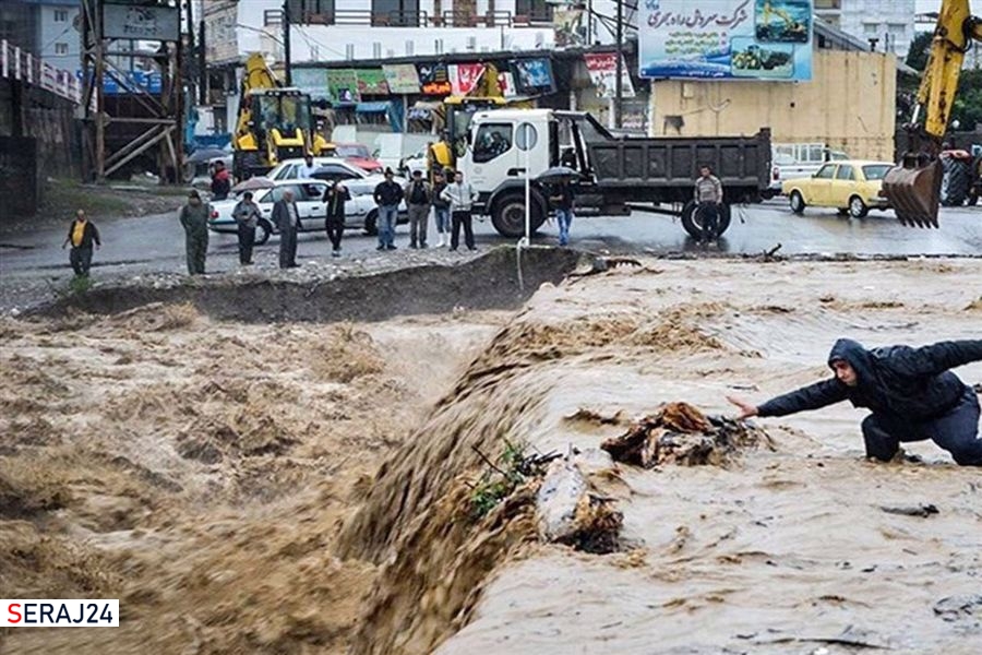 دست ‌یاری مسجدی‌ها به سیل‌زدگان بوشهری